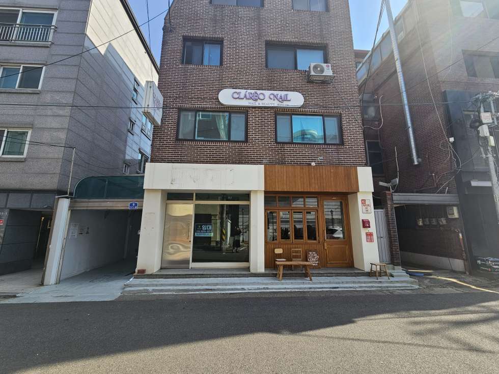 서울 마포구 연남동 힙한 감성 가득, 조용한 골목 속 나만 알고 싶은 명당 입지 월세 매물번호 20700 사진 3