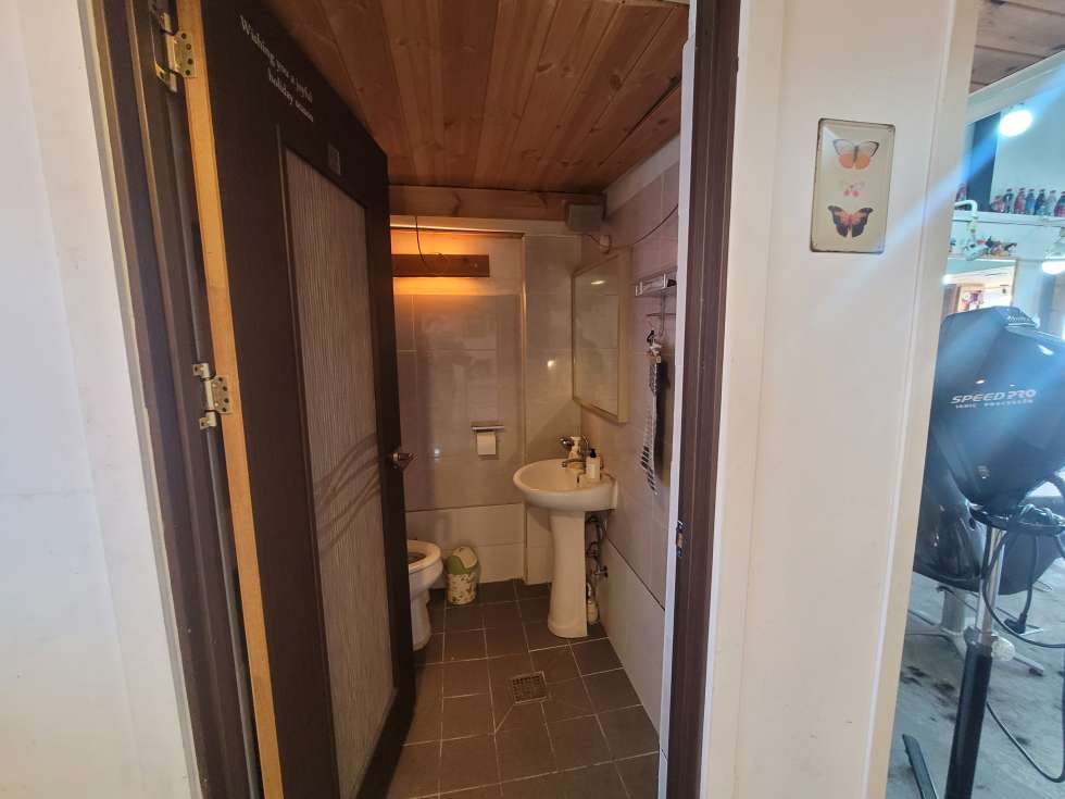 서울 마포구 합정동 상수역 ,합정역 5분거리 복층에 개성있는 뷰티샾 월세 매물번호 21470 사진 15