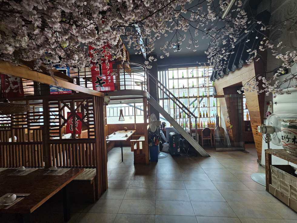 서울 서대문구 창천동 신촌 먹자골목 핵심 요지! 신촌에서 보기 드문 독보적 복층 구조의 감각적 공간 월세 매물번호 20841 사진 16
