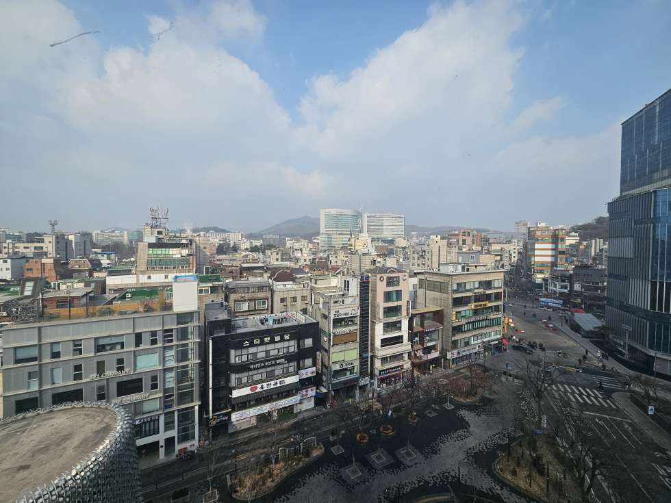 서울 서대문구 창천동 신촌 야경 독점하는 압도적 스카이뷰 랜드마크 월세 매물번호 20353 사진 1