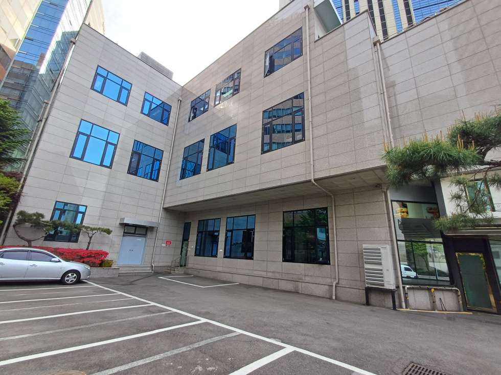 서울 중구 봉래동1가 서울역 4분 정방형 44평 1층 상가 레이아웃 자유롭고 주차까지 됩니다 월세 매물번호 22115 사진 10