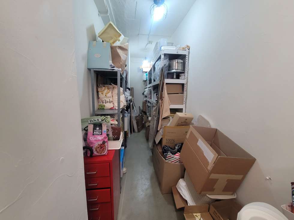 서울 마포구 서교동 합정역5분, 감성카페 ,내부 컨디션 최고,통창으로 채광 좋음 월세 매물번호 22474 사진 7