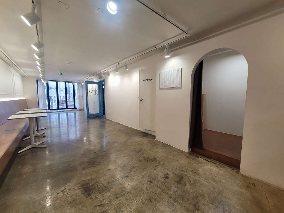 서울 마포구 상수동 상수역도보3분거리,무권리,엘베,전면창,채광굿 월세 매물번호 22657 사진 3